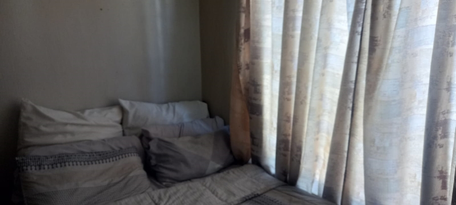 2 Bedroom Property for Sale in Rosettenville Gauteng