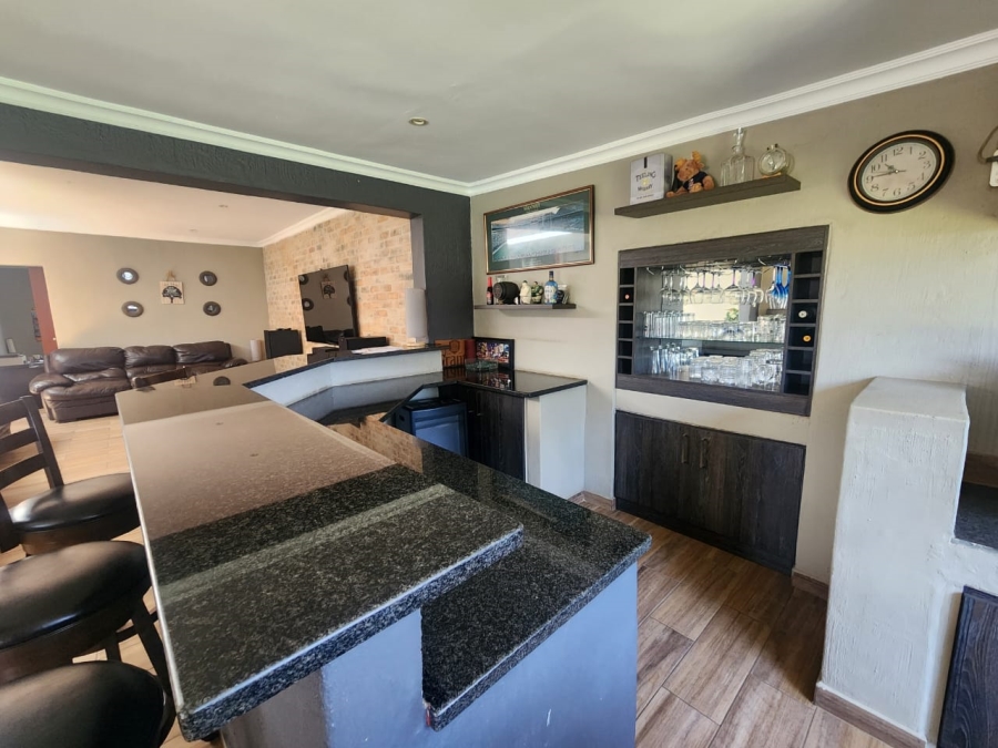 3 Bedroom Property for Sale in Van Riebeeck Park Gauteng