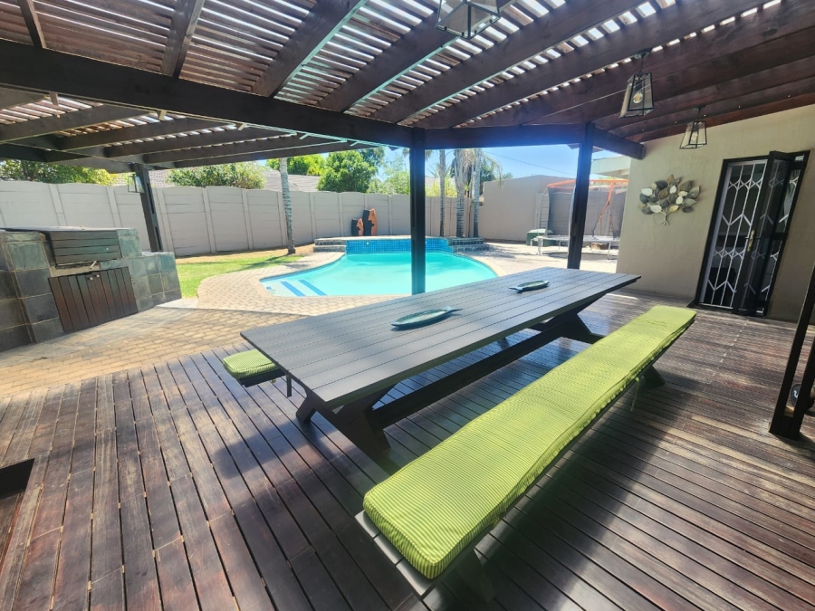 3 Bedroom Property for Sale in Van Riebeeck Park Gauteng