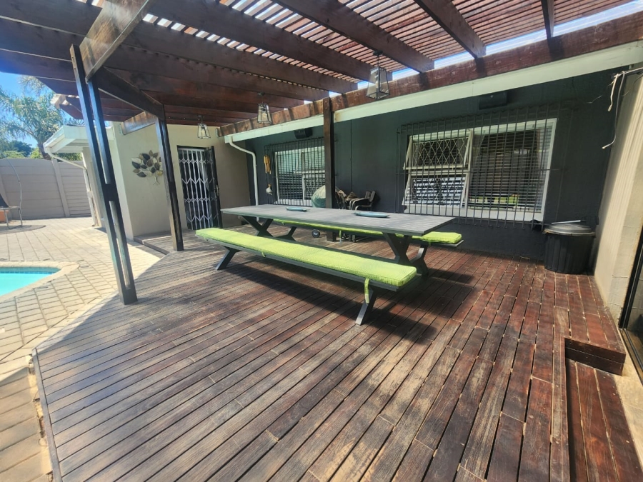 3 Bedroom Property for Sale in Van Riebeeck Park Gauteng