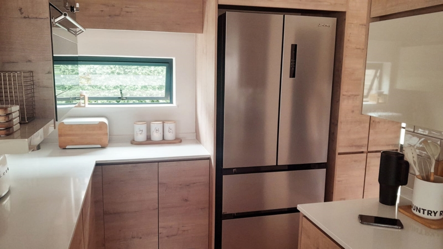 5 Bedroom Property for Sale in Amorosa Gauteng