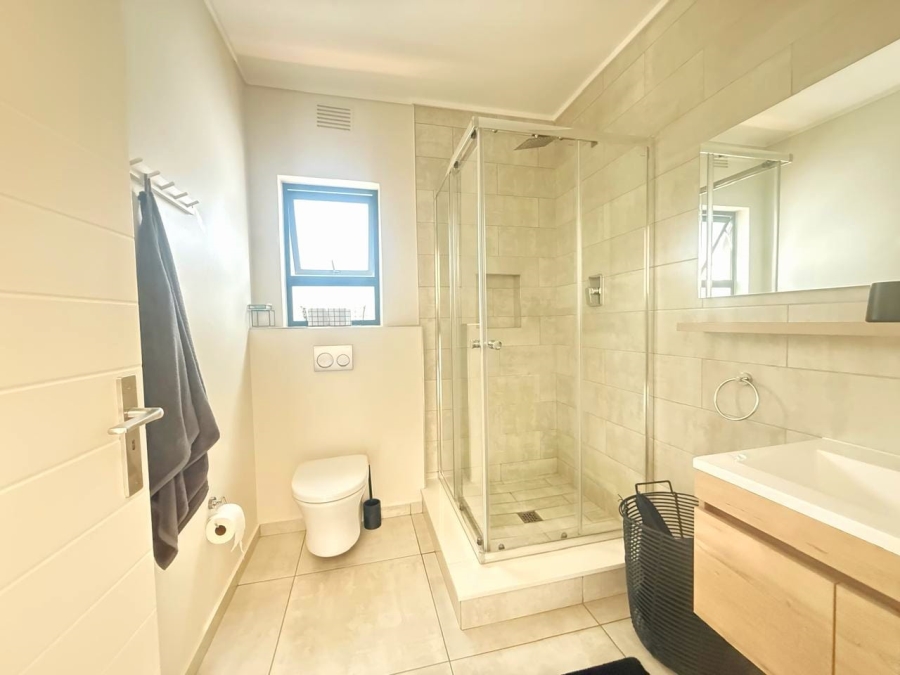 5 Bedroom Property for Sale in Amorosa Gauteng
