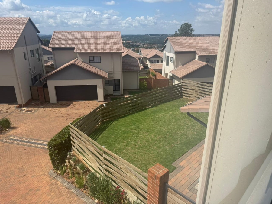 5 Bedroom Property for Sale in Amorosa Gauteng