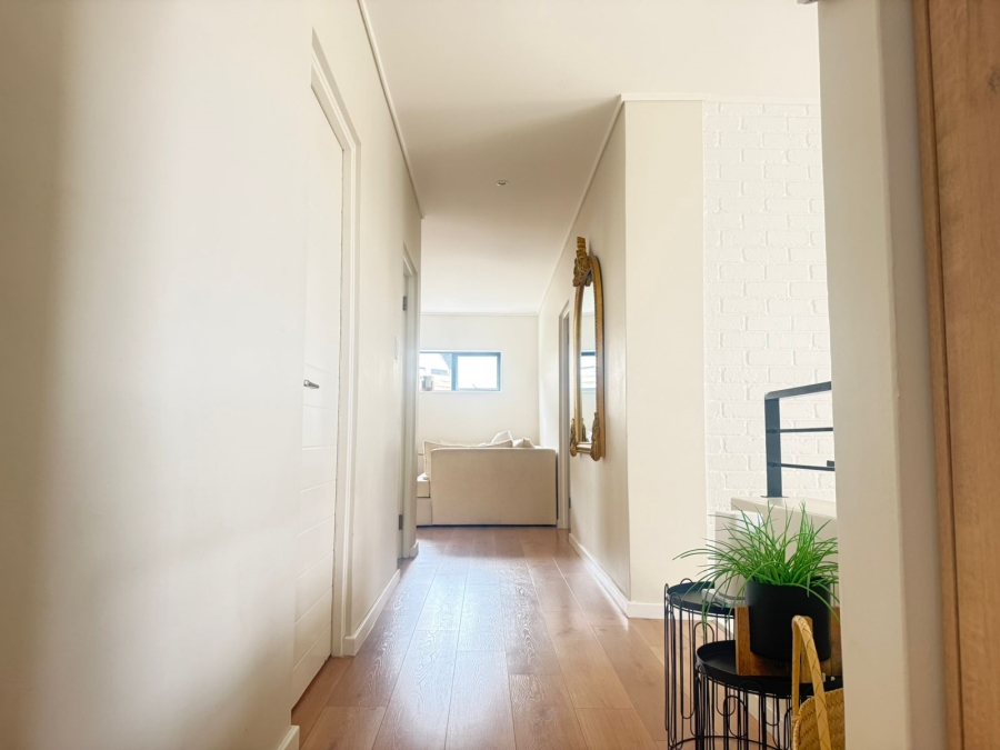 5 Bedroom Property for Sale in Amorosa Gauteng