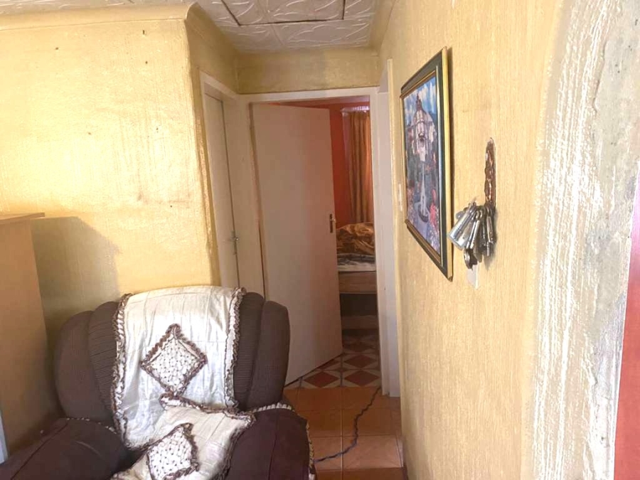 6 Bedroom Property for Sale in Siluma View Gauteng