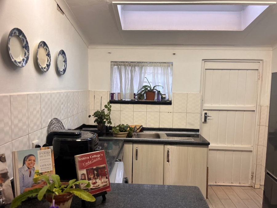 3 Bedroom Property for Sale in Glenhazel Gauteng