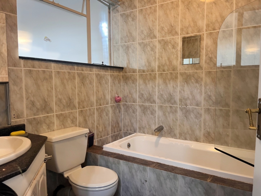 3 Bedroom Property for Sale in Glenhazel Gauteng