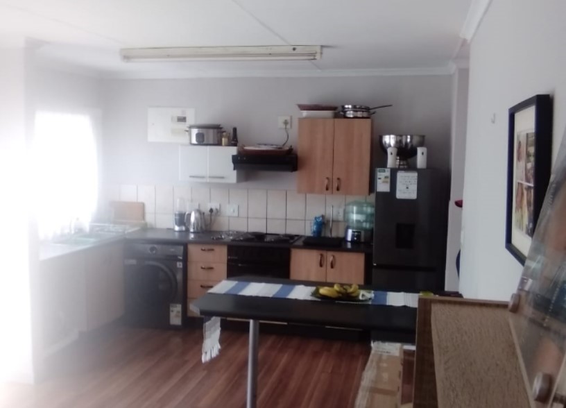 1 Bedroom Property for Sale in Willowbrook Gauteng
