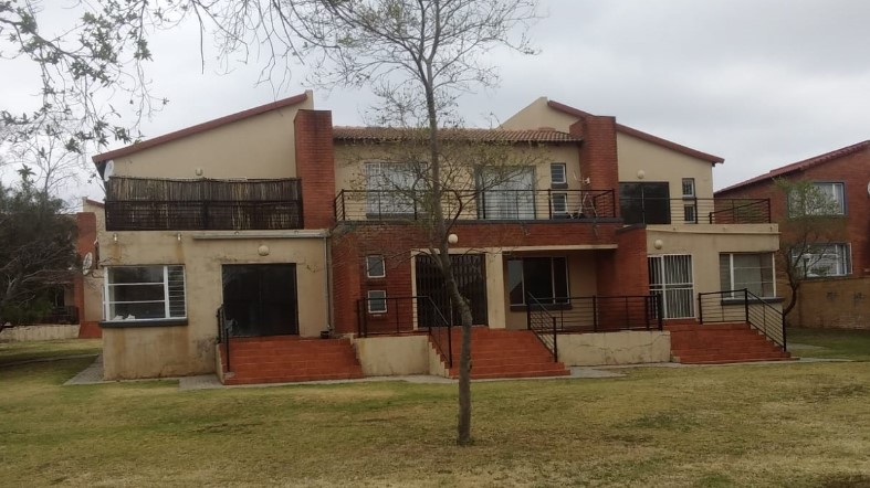 1 Bedroom Property for Sale in Willowbrook Gauteng