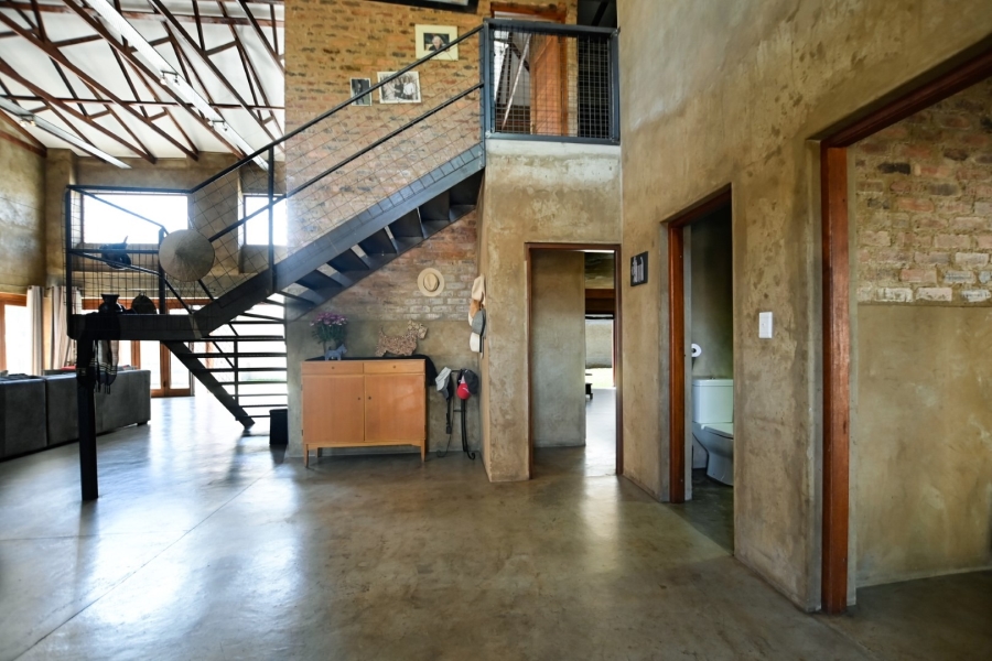 5 Bedroom Property for Sale in Sable Hills Gauteng