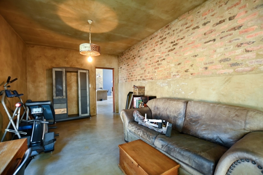 5 Bedroom Property for Sale in Sable Hills Gauteng