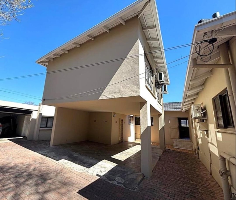 5 Bedroom Property for Sale in Eastwood Gauteng