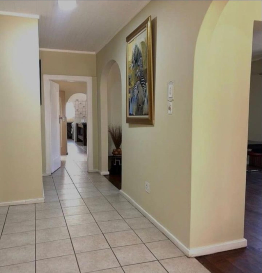 5 Bedroom Property for Sale in Eastwood Gauteng