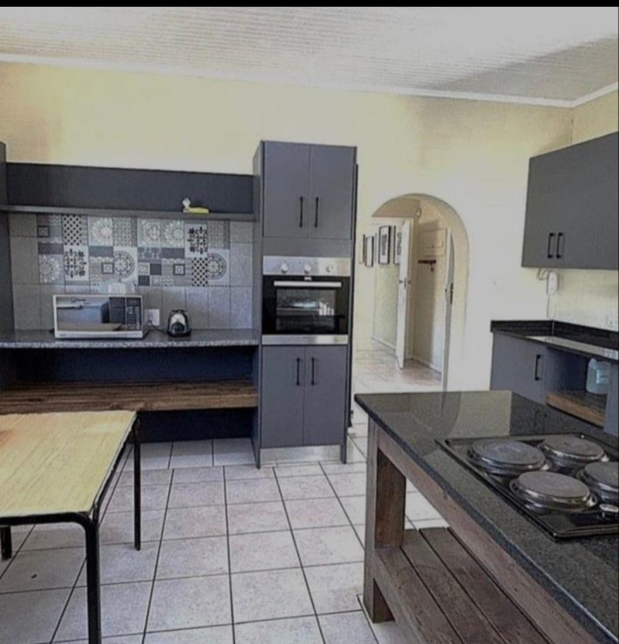 5 Bedroom Property for Sale in Eastwood Gauteng