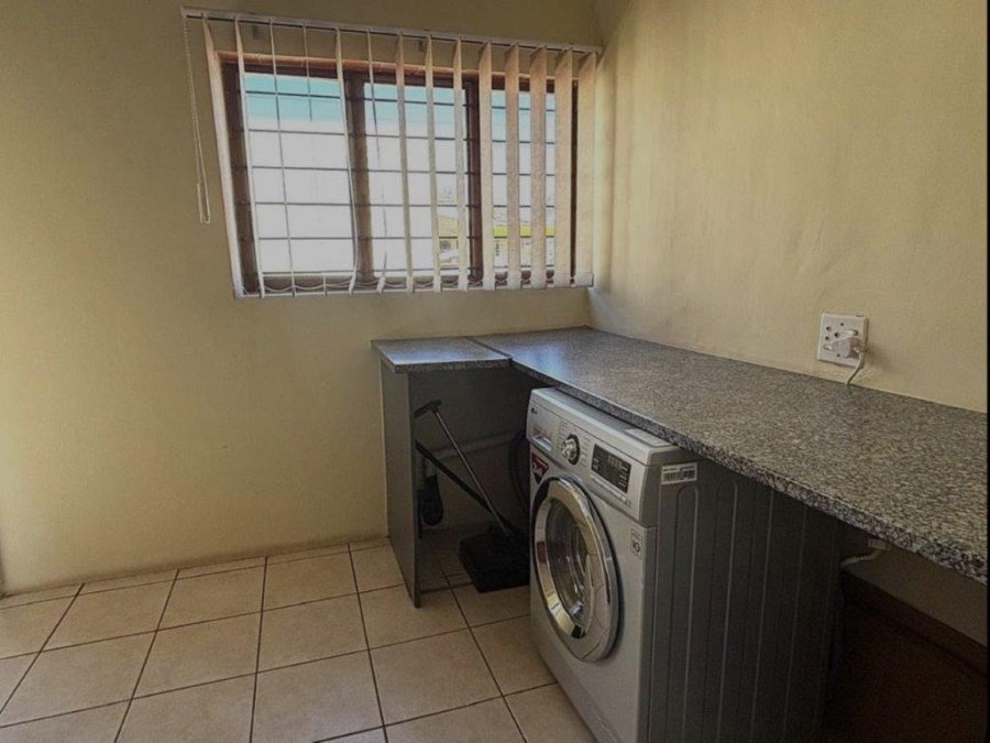 5 Bedroom Property for Sale in Eastwood Gauteng