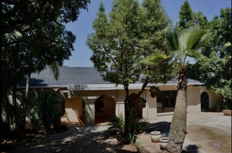 5 Bedroom Property for Sale in Eastwood Gauteng