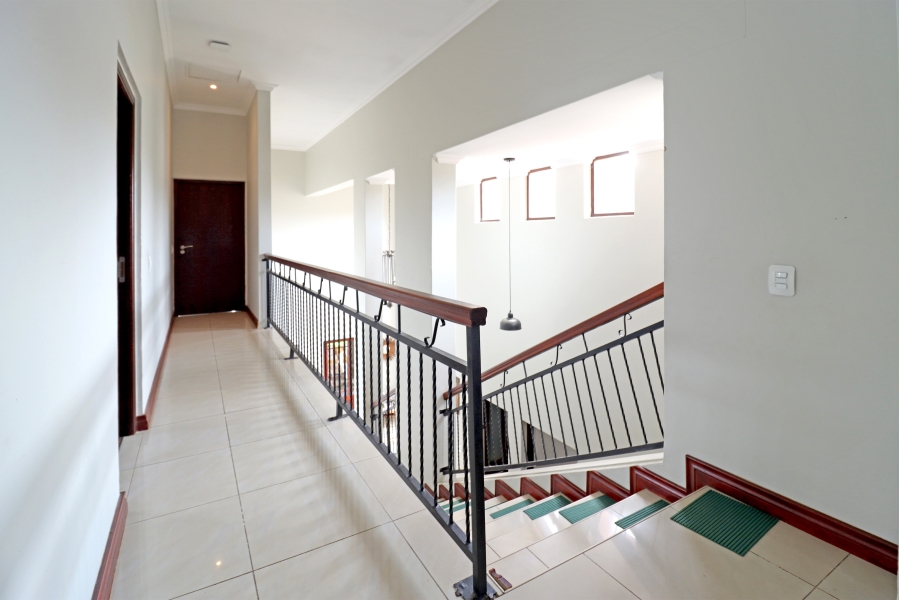 4 Bedroom Property for Sale in Blue Valley Golf Estate Gauteng