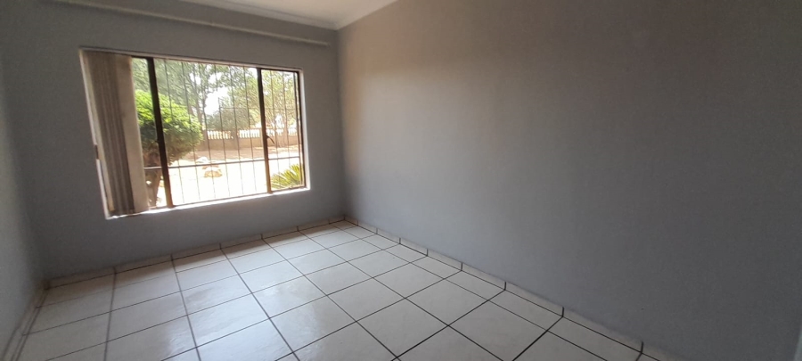 4 Bedroom Property for Sale in Riversdale Gauteng