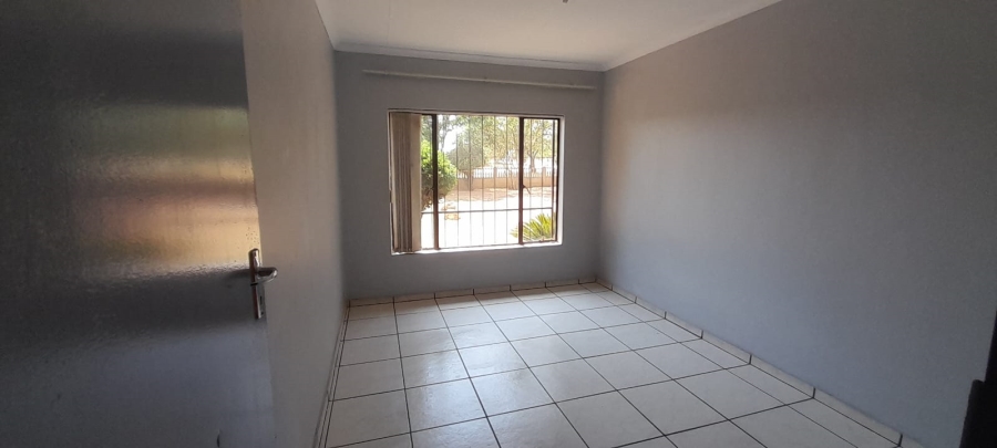 4 Bedroom Property for Sale in Riversdale Gauteng