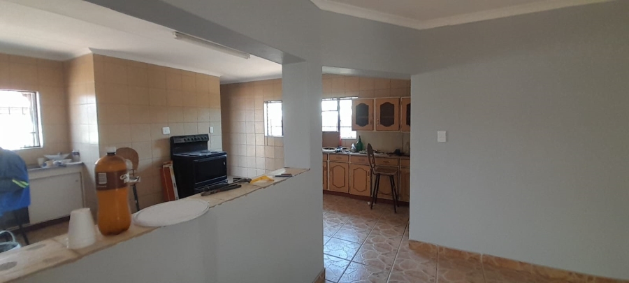 4 Bedroom Property for Sale in Riversdale Gauteng