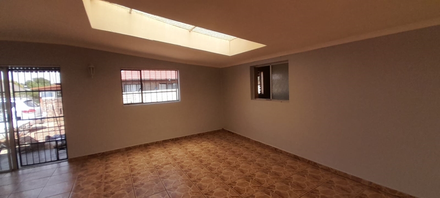 4 Bedroom Property for Sale in Riversdale Gauteng