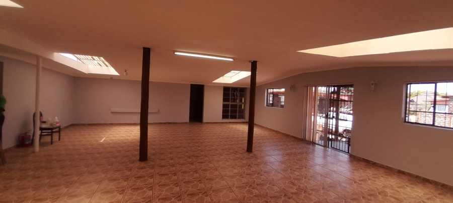 4 Bedroom Property for Sale in Riversdale Gauteng