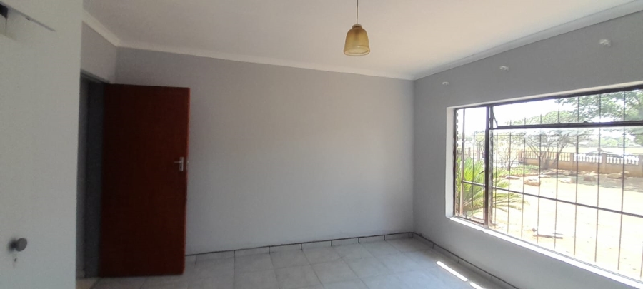 4 Bedroom Property for Sale in Riversdale Gauteng