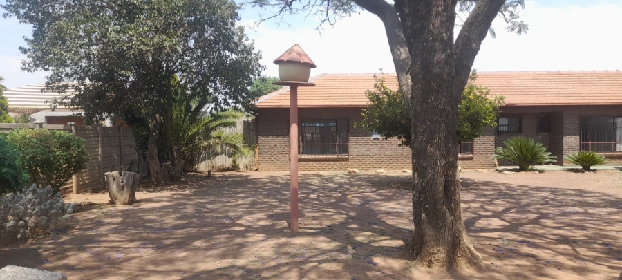 4 Bedroom Property for Sale in Riversdale Gauteng