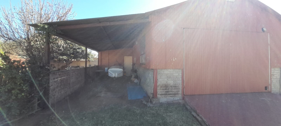 4 Bedroom Property for Sale in Riversdale Gauteng
