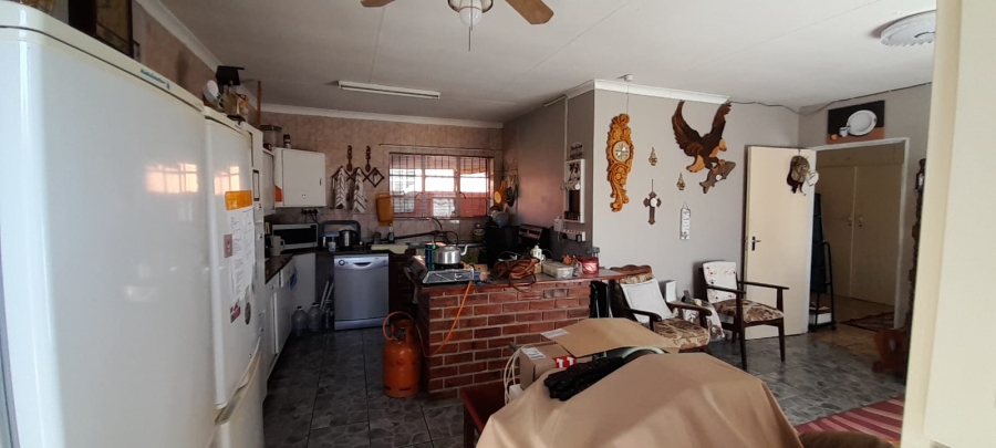 4 Bedroom Property for Sale in Riversdale Gauteng