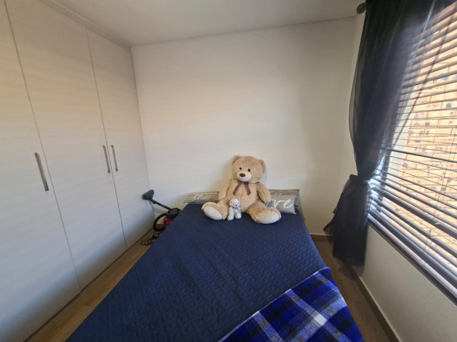 3 Bedroom Property for Sale in Kenmare Gauteng