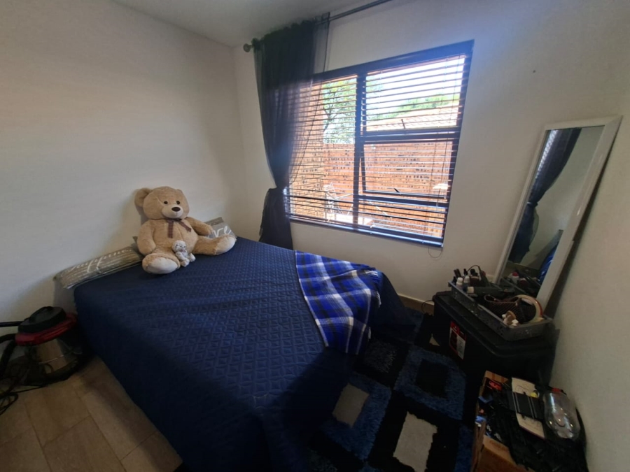 3 Bedroom Property for Sale in Kenmare Gauteng