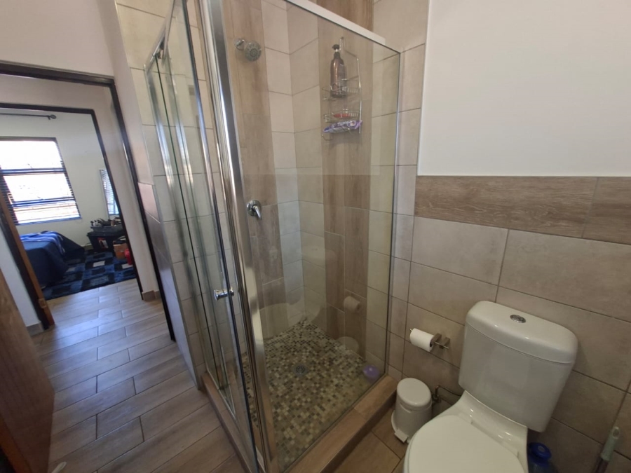 3 Bedroom Property for Sale in Kenmare Gauteng