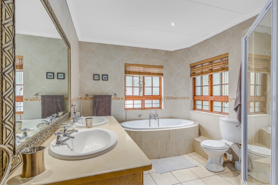 4 Bedroom Property for Sale in Craigavon Gauteng