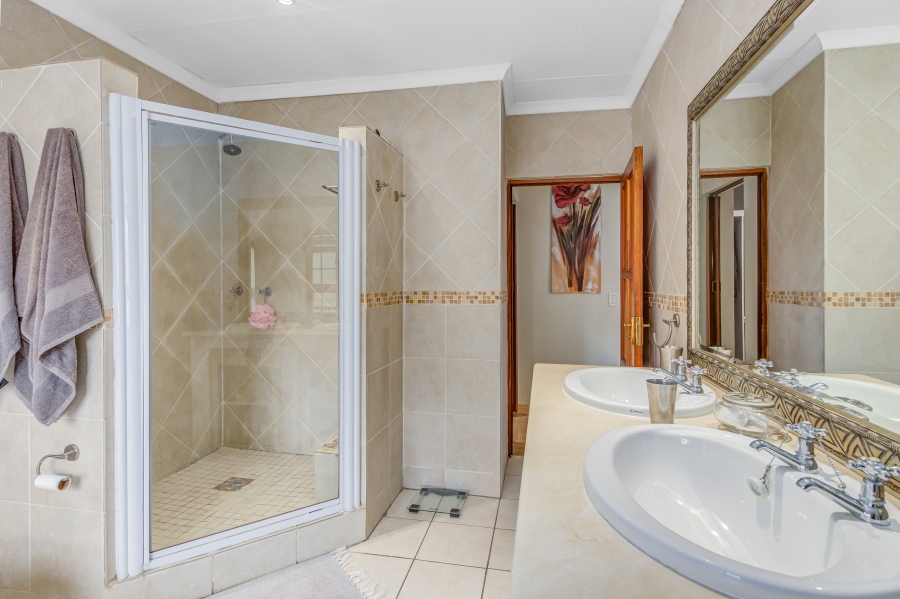 4 Bedroom Property for Sale in Craigavon Gauteng