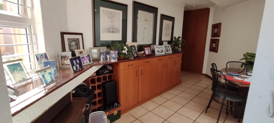 3 Bedroom Property for Sale in Monument Gauteng