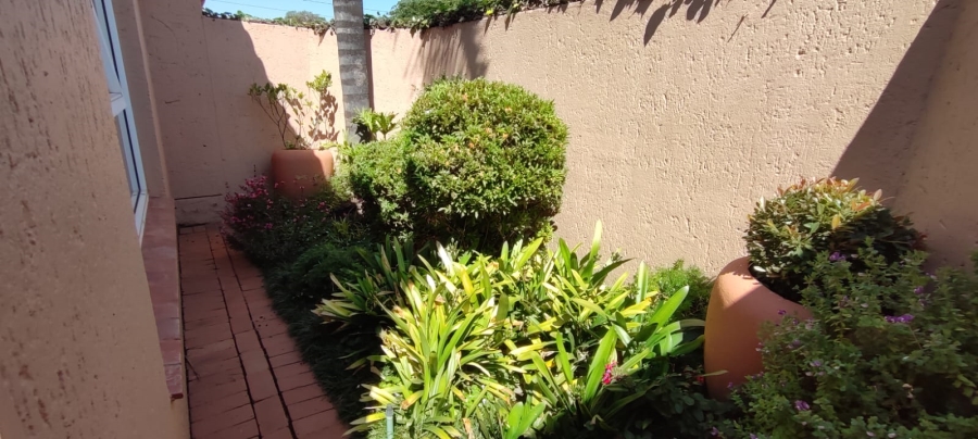 3 Bedroom Property for Sale in Monument Gauteng