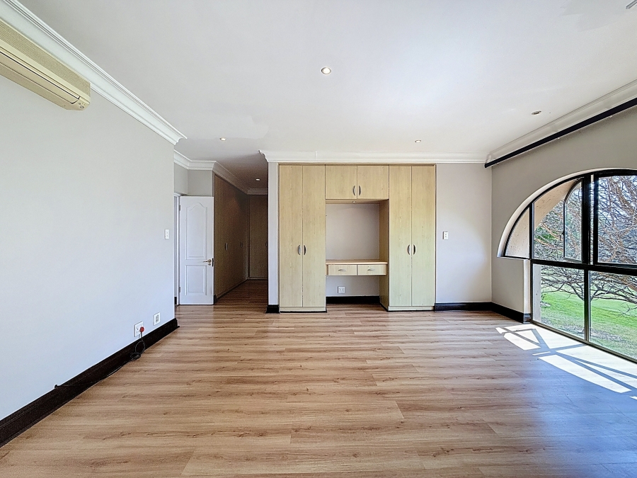 4 Bedroom Property for Sale in Silver Lakes Golf Estate Gauteng