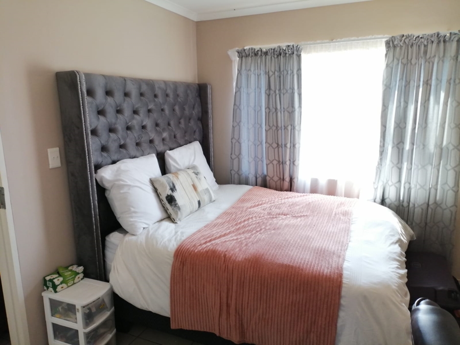 To Let 2 Bedroom Property for Rent in Montana Gauteng