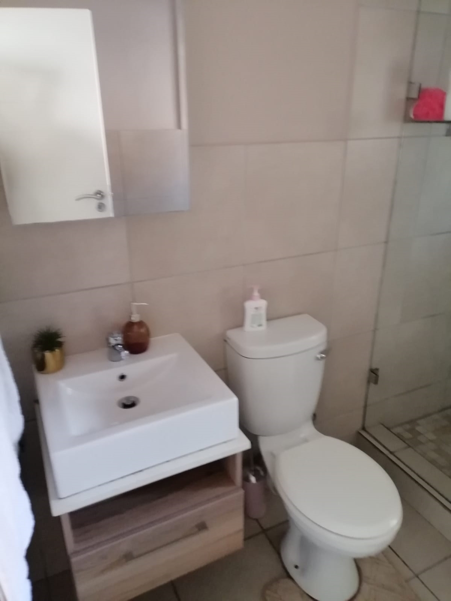 To Let 2 Bedroom Property for Rent in Montana Gauteng