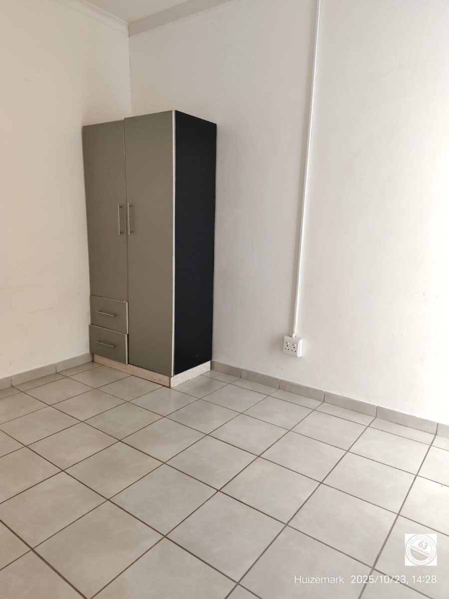 4 Bedroom Property for Sale in Vanderbijlpark SE 6 Gauteng