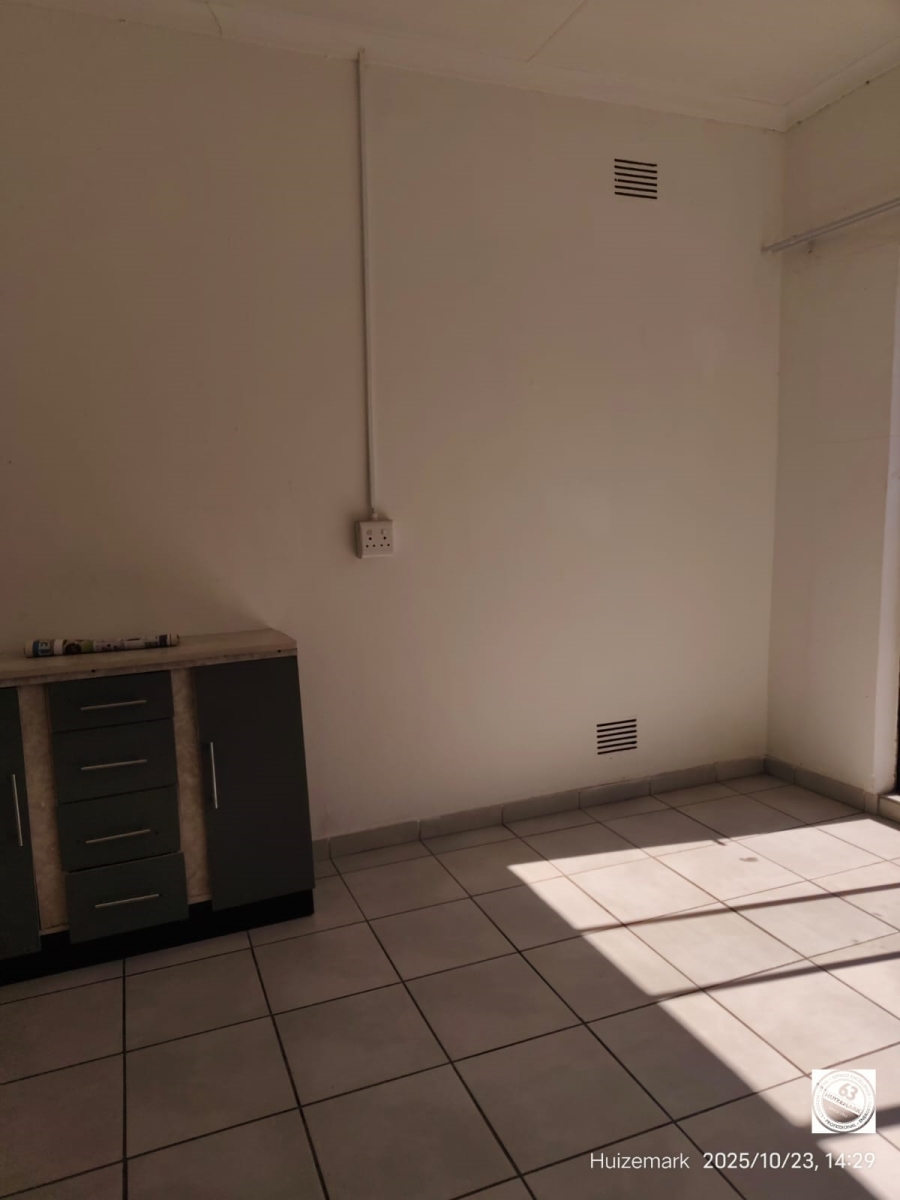 4 Bedroom Property for Sale in Vanderbijlpark SE 6 Gauteng