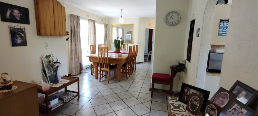 3 Bedroom Property for Sale in Rangeview Gauteng