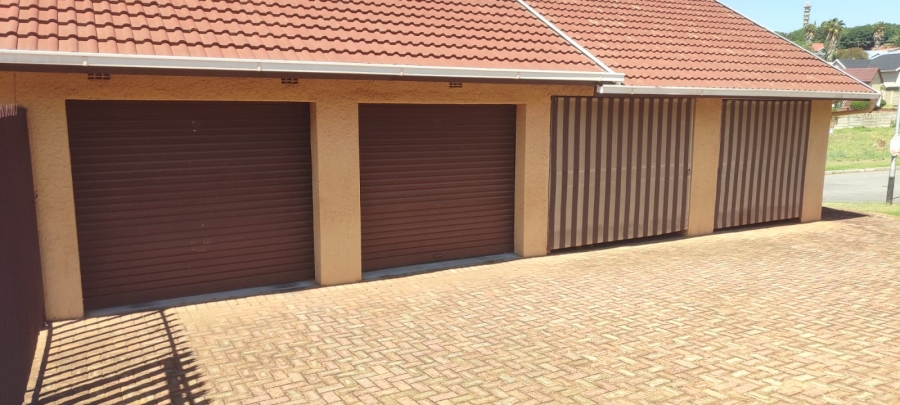 3 Bedroom Property for Sale in Rangeview Gauteng