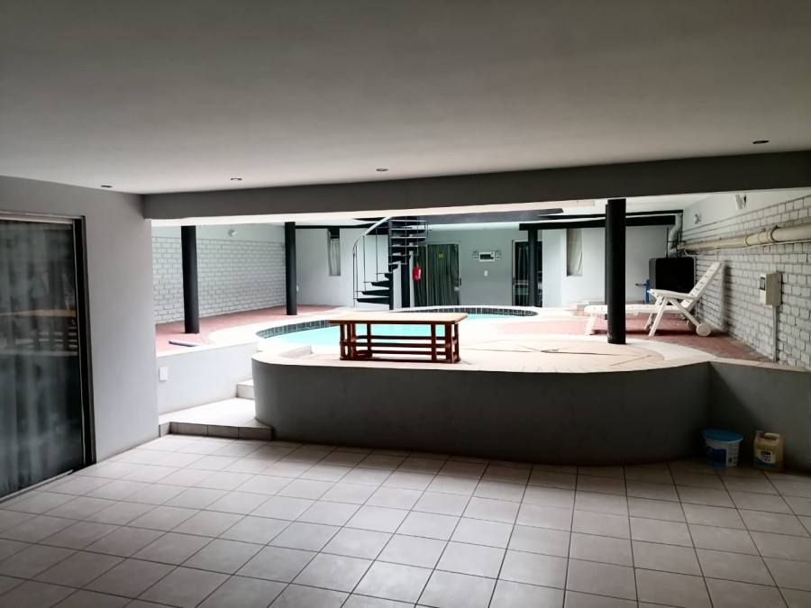 14 Bedroom Property for Sale in Hatfield Gauteng