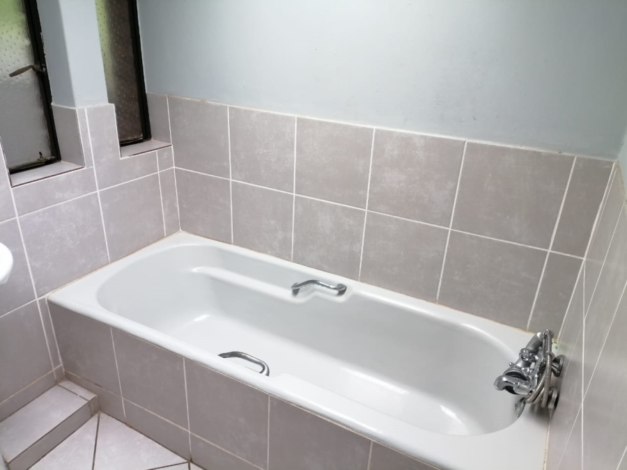 14 Bedroom Property for Sale in Hatfield Gauteng