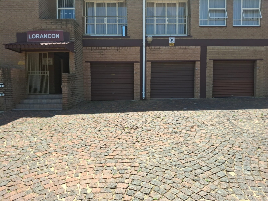 2 Bedroom Property for Sale in Greenhills Gauteng