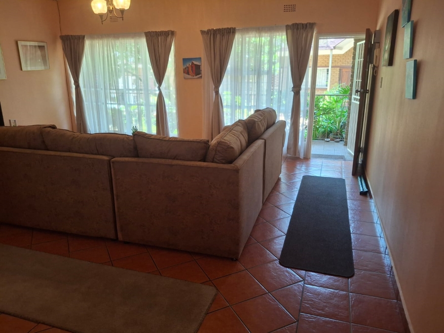 2 Bedroom Property for Sale in Greenhills Gauteng