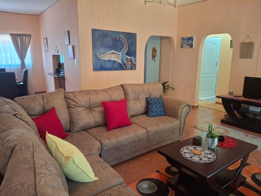 2 Bedroom Property for Sale in Greenhills Gauteng