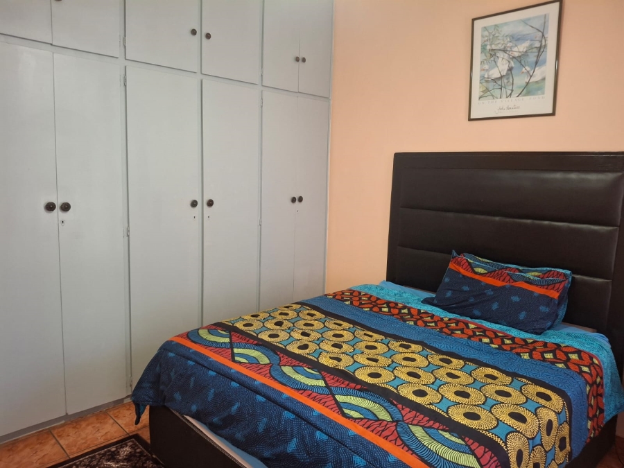 2 Bedroom Property for Sale in Greenhills Gauteng